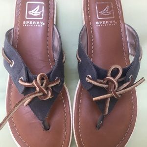 Sperry Topsider NAVY Canvas Flip Flops Sz 7.5